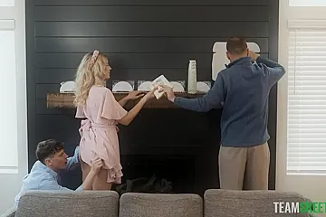 Girlfriend Hold The Moan - porn video