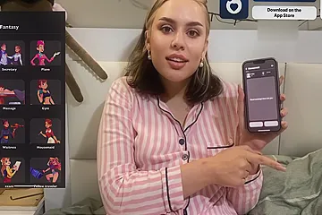 Sexy Student 18+ Plays The Role Of A Horny Maid Using A Dating App - porn video