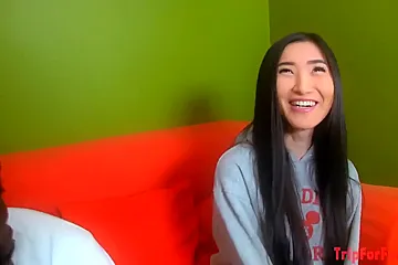 Big Assed Japanese Hotttie Fucks Bbc For A Paid Trip With Her Cuck Boyfriend - porn video