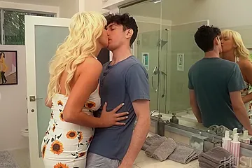 Leana Lovings - Wants A Big Cock Romania - porn video