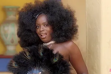 Aesthetic Ebony Model Elsie Is Playing With Her Sex Toy - porn video