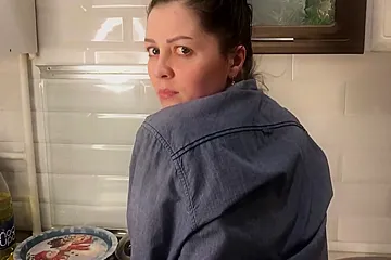 Curvy Brunette Stepmother Fucked In The Kitchen - porn video